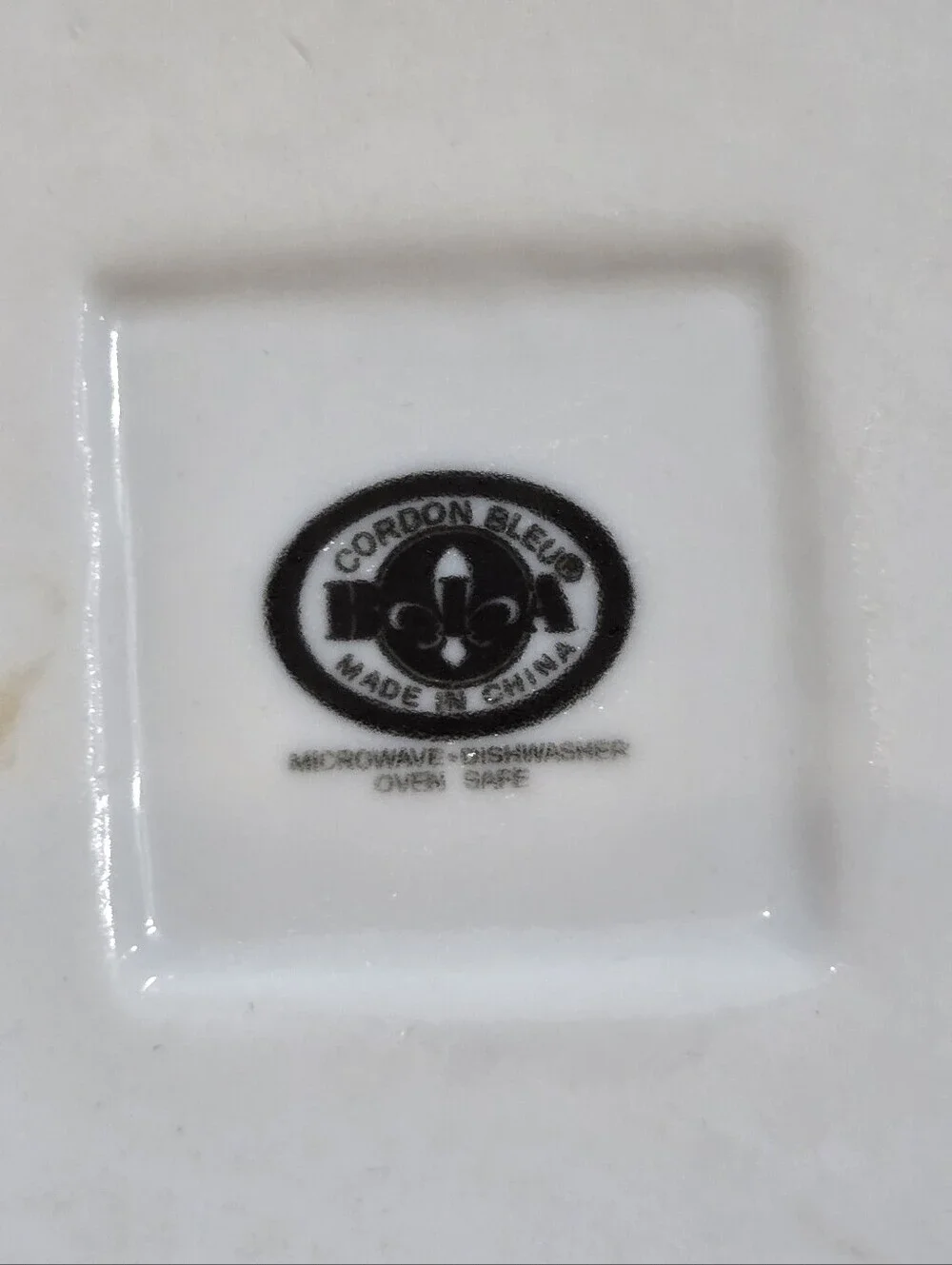 Cordon Bleu White Ribbed Round Porcelain Ramekin